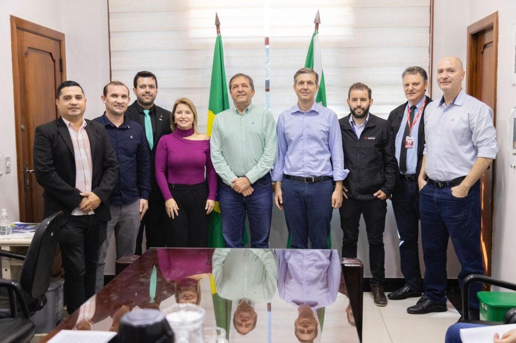O prefeito Chico Brasileiro recebeu o diretor do Grupo Muffato, Ederson Muffato, para anunciar um novo empreendimento na cidade.