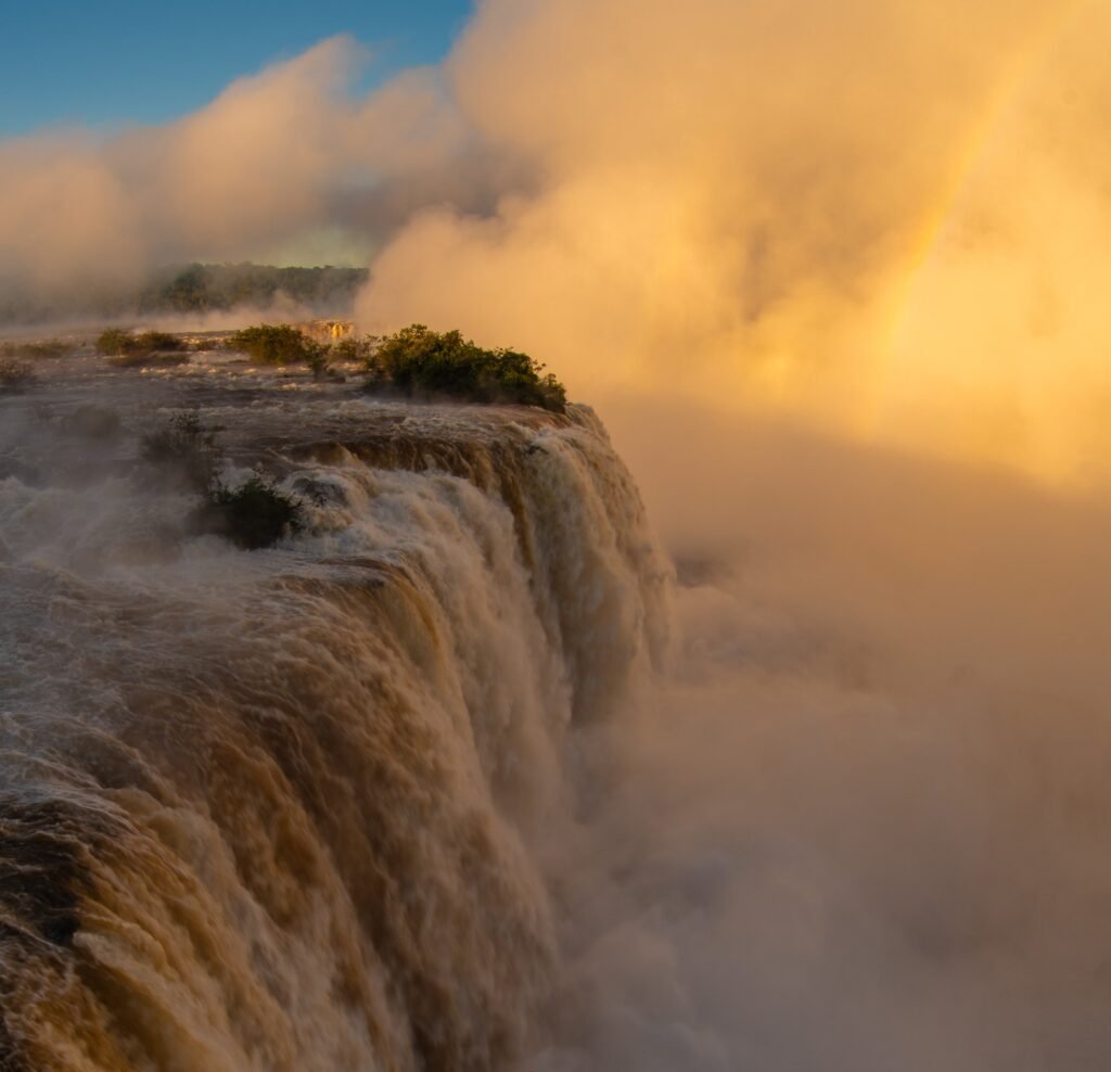 Amanhecer nas Cataratas é o novo passeio do Parque Nacional do Iguaçu
