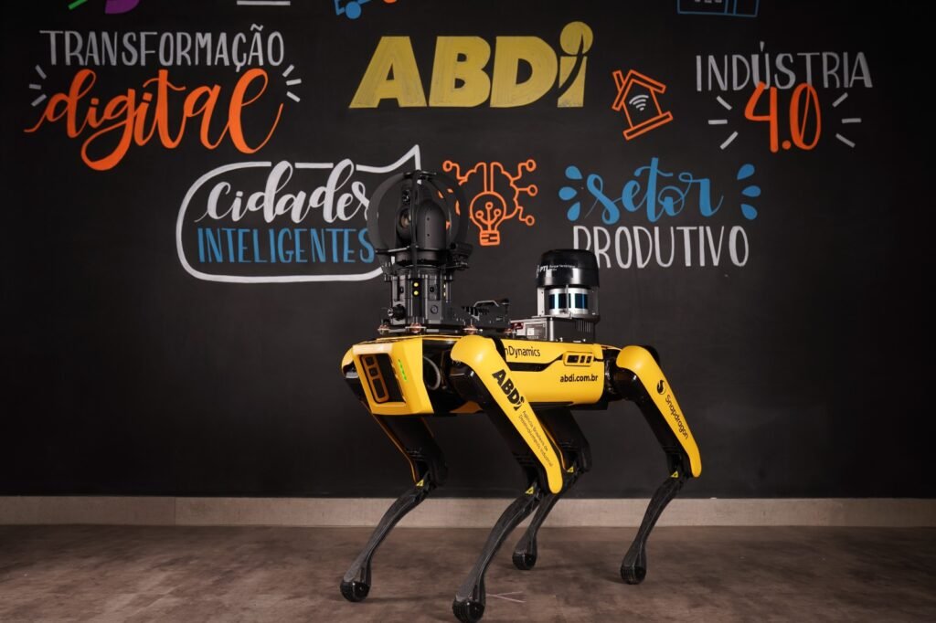 Chegam ao Brasil os primeiros cães-robôs da Boston Dynamics
