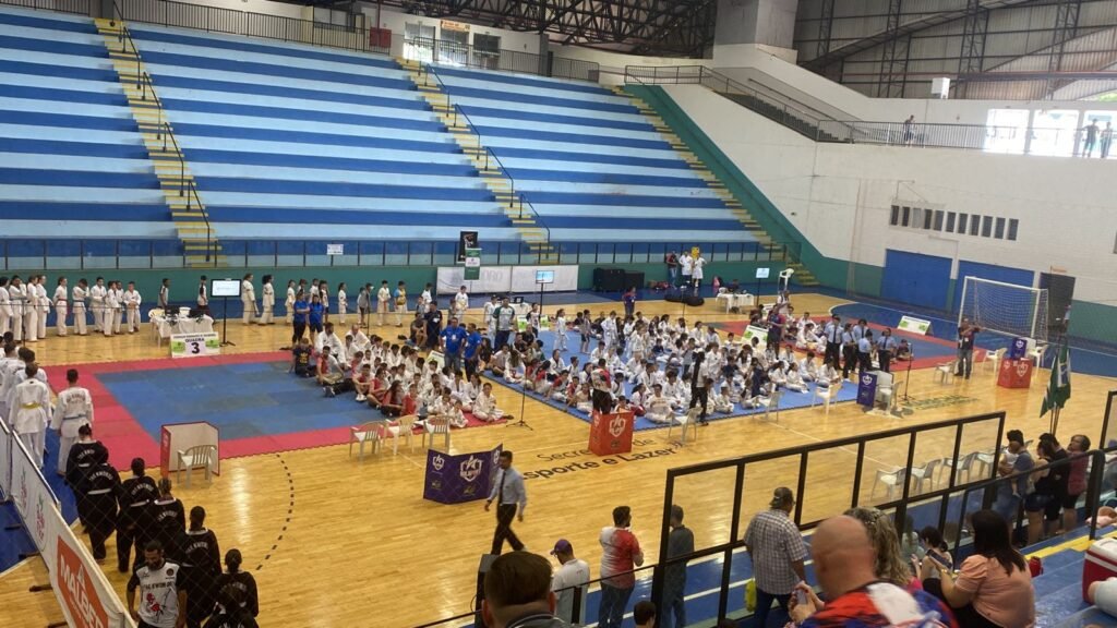Foz conquista quarto lugar no ranking geral no Campeonato Paranaense de Taekwondo, em Marechal Cândido Rondon