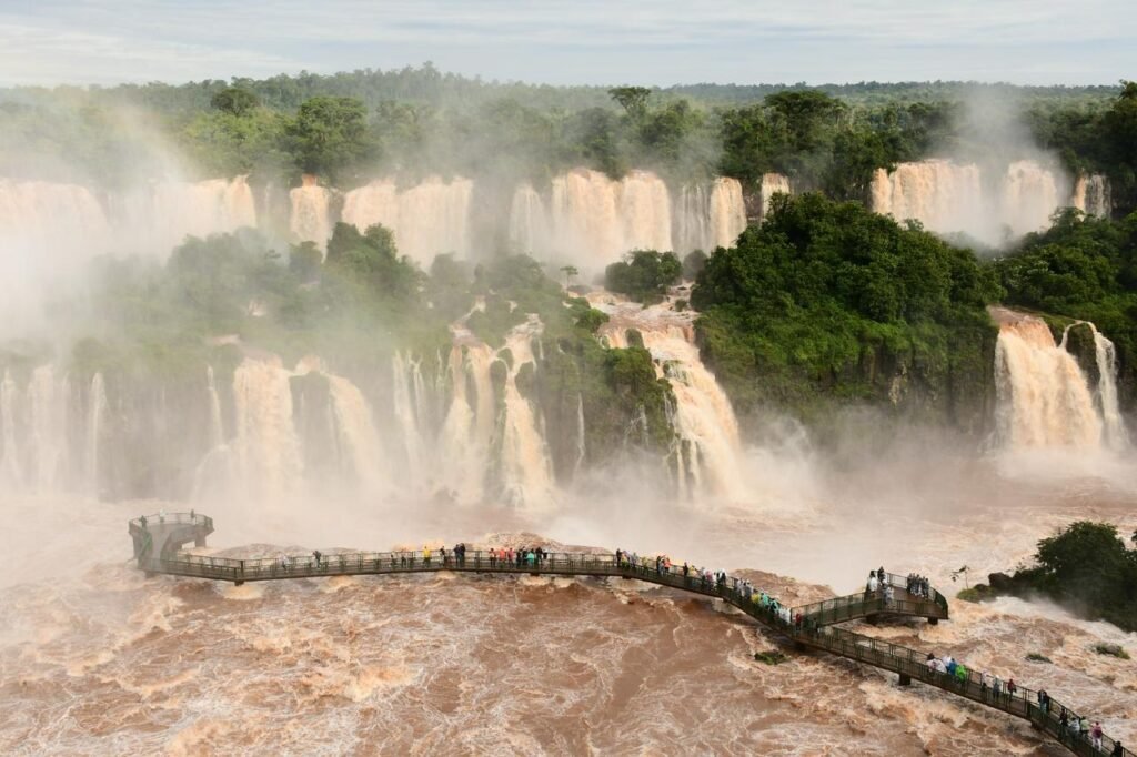 Parque Nacional do Iguaçu espera mais de 300 mil visitantes até o final de janeiro
