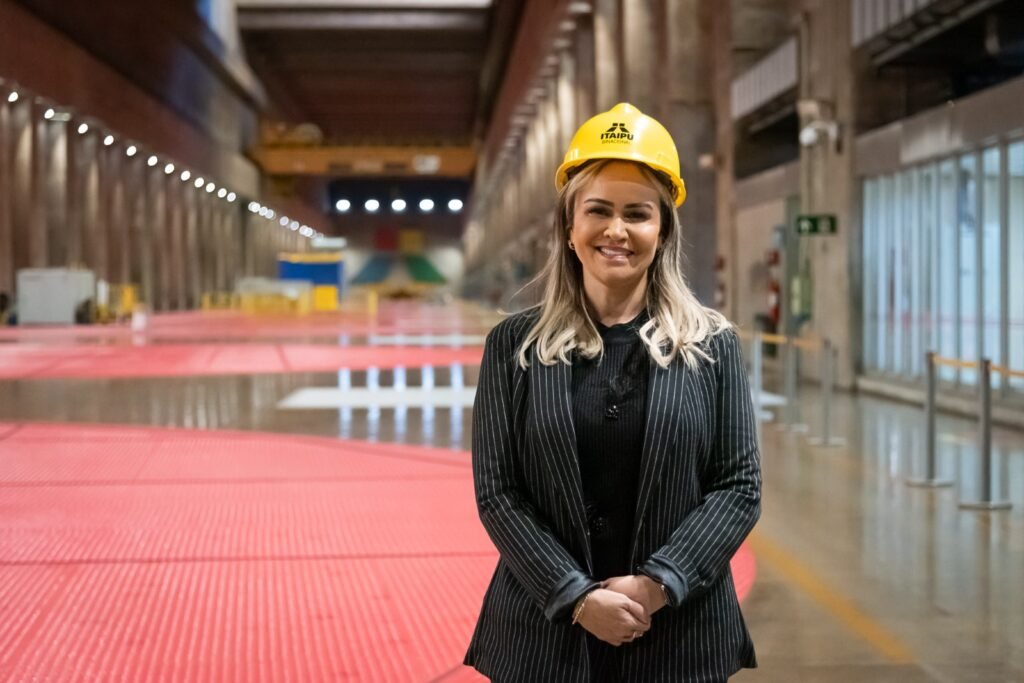 Cerimônia de lançamento contou com a presença da ministra do Turismo, Daniela Carneiro, do presidente da Embratur, Marcelo Freixo, do diretor-geral brasileiro de Itaipu, Enio Verri.