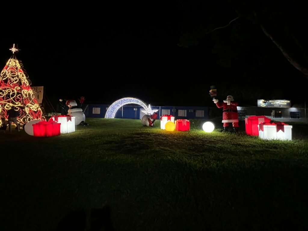 Natal Águas e Luzes leva decoração natalina ao bairro da Vila C