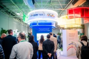 Com apoio da Itaipu, Foz do Iguaçu recebe especialistas em automação do sistema elétrico