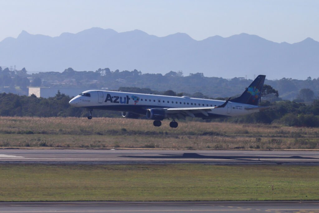 Voos diretos e diários da Azul entre Foz do Iguaçu e São Paulo já estão em operação
